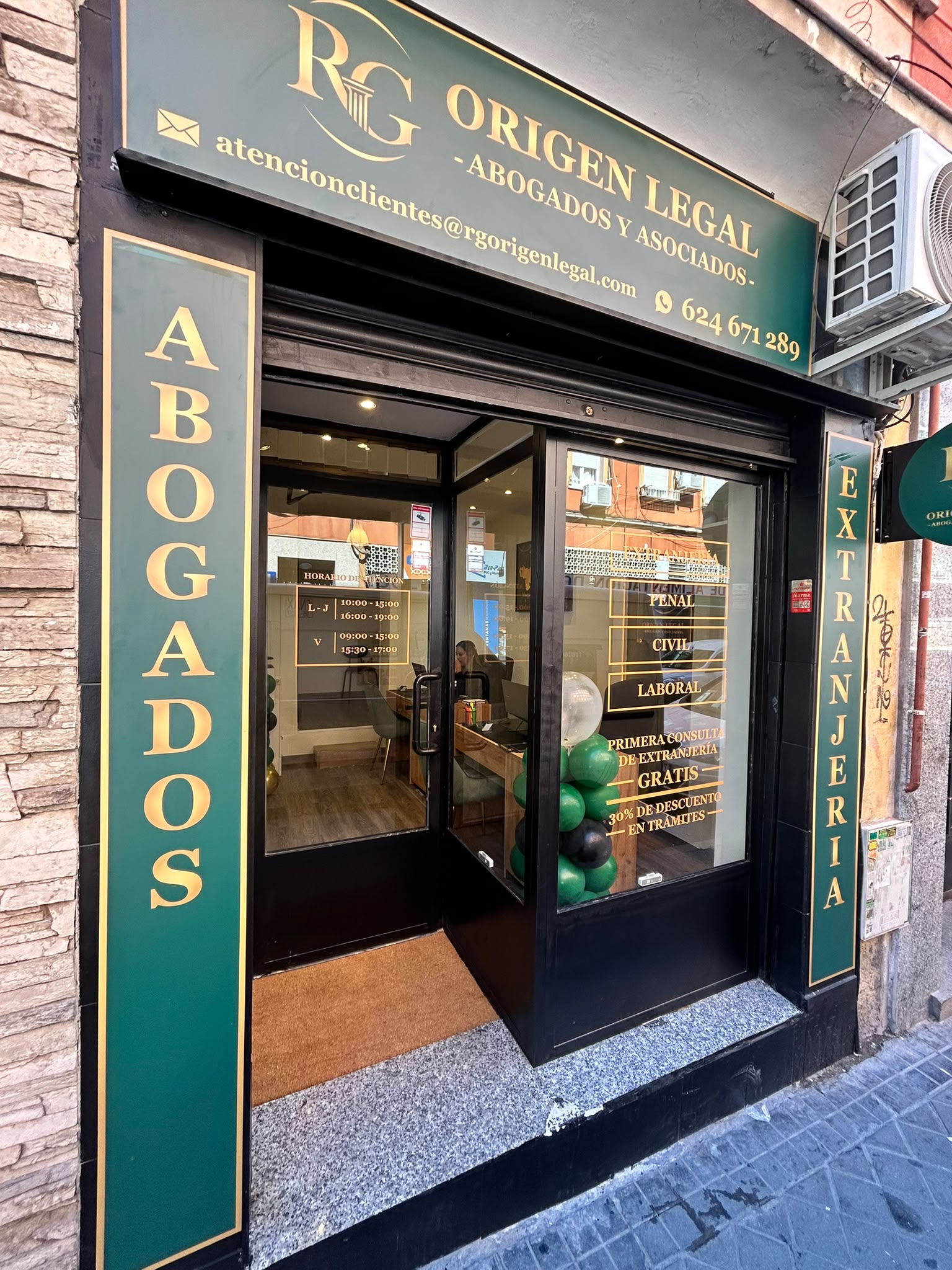 Abogados de extranjería en Madrid
